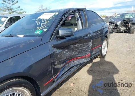 2011 Mercedes-Benz E 350 from USA, damaged, VIN WDDHF5GB7BA402073